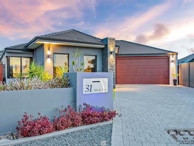 31 Albavale Road, Piara Waters WA 6112