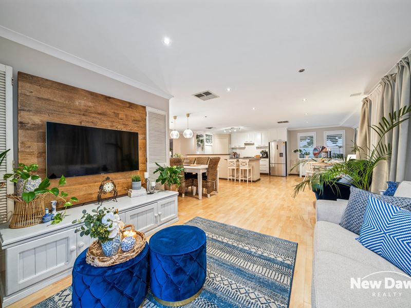 2 Flora Valley Grove, Ellenbrook