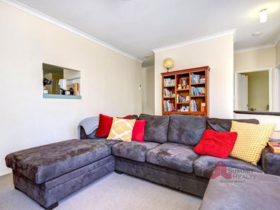 20 Collinsville Way, Usher WA 6230