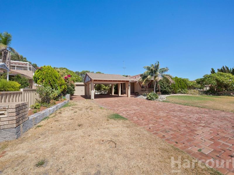 4 Hamilton Way, Silver Sands WA 6210