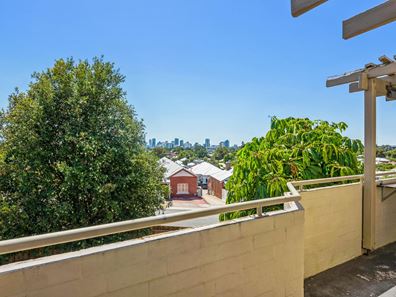 4/100 McMaster Street, Victoria Park WA 6100