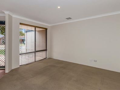 43 Merida Loop, Port Kennedy WA 6172