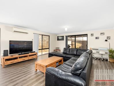 7 Colgoola Brace, Bassendean WA 6054