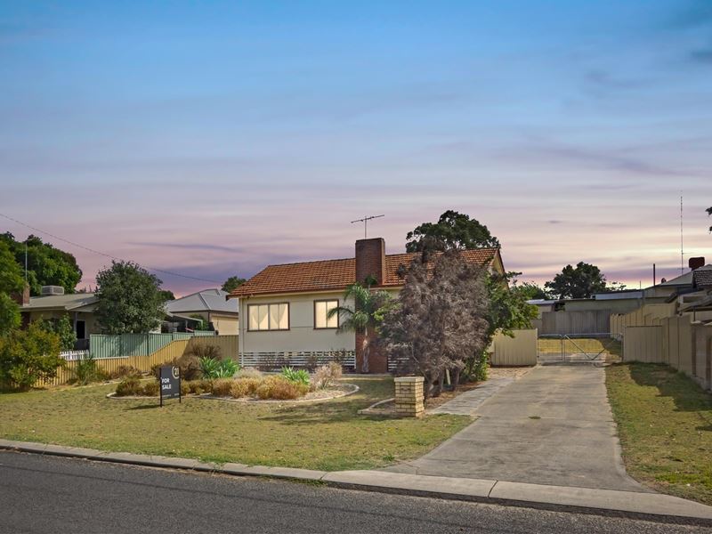 6 Belcher Street, Carey Park