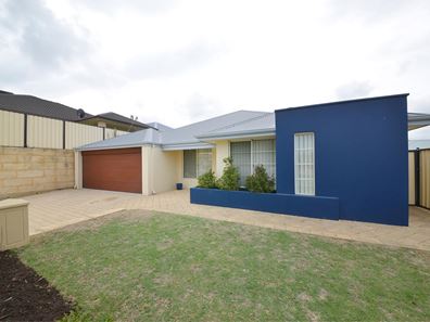 35 Elmhurst Drive, Clarkson WA 6030