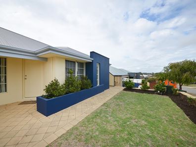 35 Elmhurst Drive, Clarkson WA 6030