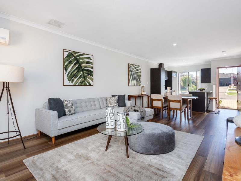 22 Nashville Loop, Currambine WA 6028