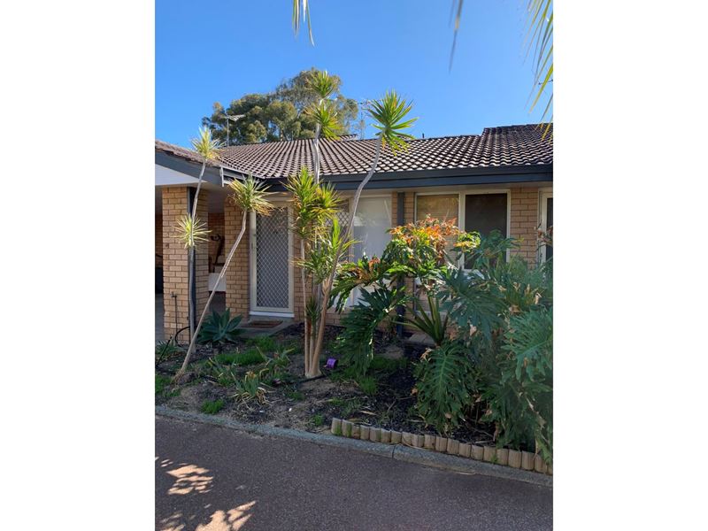 18/75 Stanley Street, Scarborough