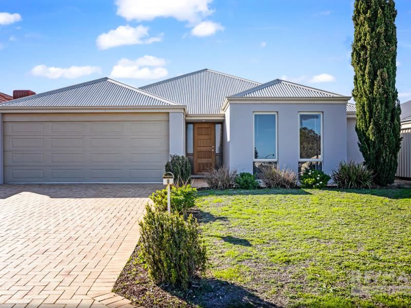 8 Henson Way, Clarkson