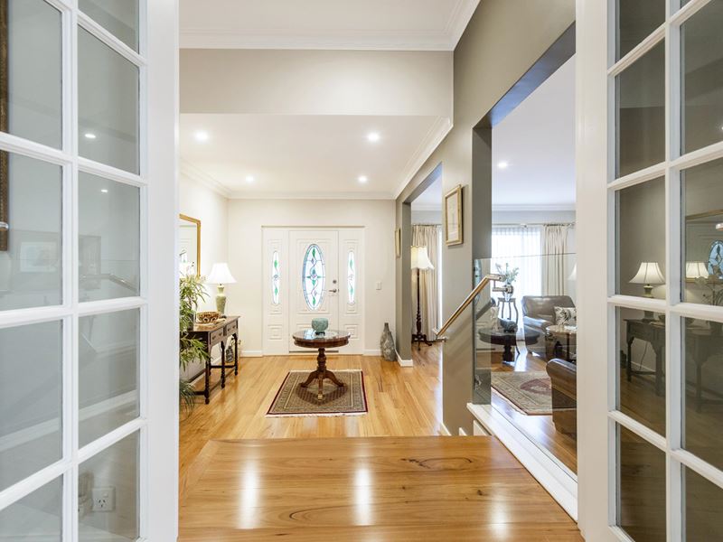 7 Vincent Road, Dianella