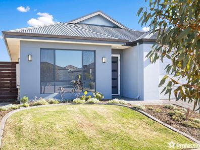 6 Wonnich Street, Byford WA 6122