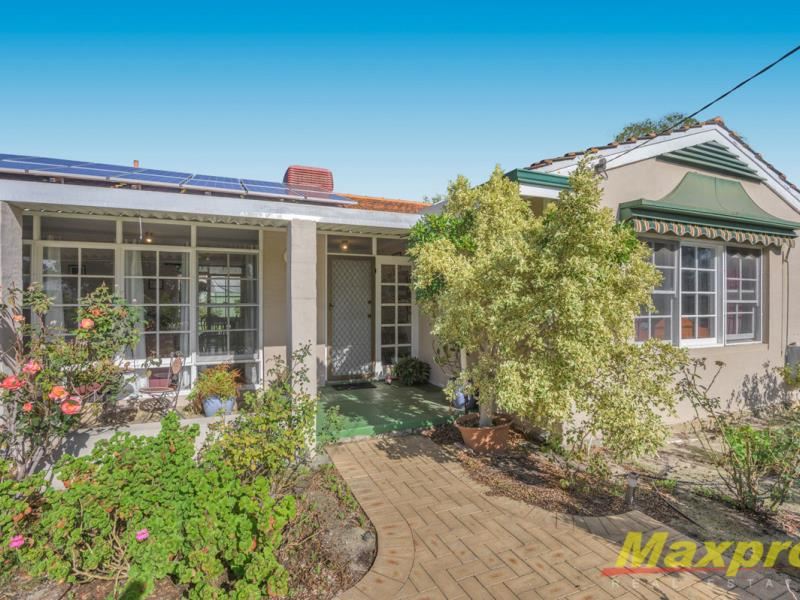 3 Westbourne Way, Lynwood WA 6147