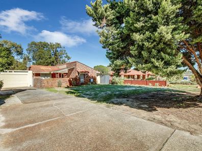 6 Bussell Place, Beechboro WA 6063