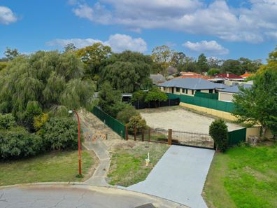 17 Aston Way, Gosnells WA 6110