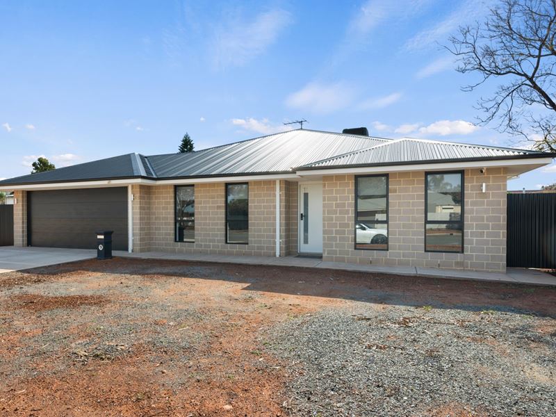 11 Oswald Street, South Kalgoorlie