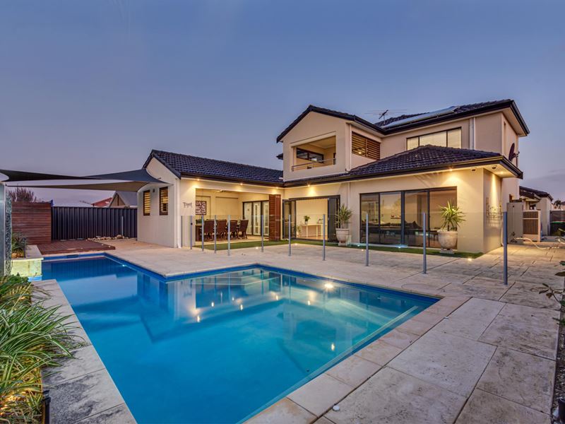 14 Venice Entrance, Iluka WA 6028