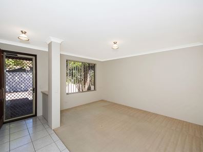 348B The Strand, Dianella WA 6059