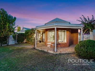 22 Abbeville Circle, Mindarie WA 6030