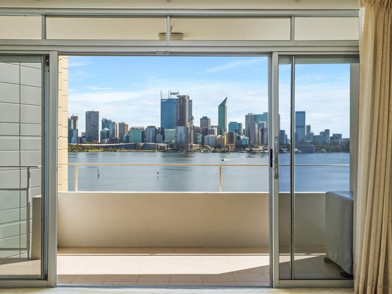 13/8 Darley Street, South Perth