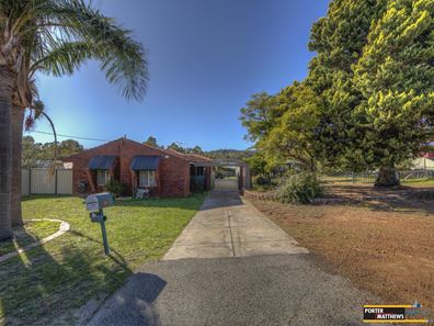 16 Booralie Way, Maida Vale WA 6057