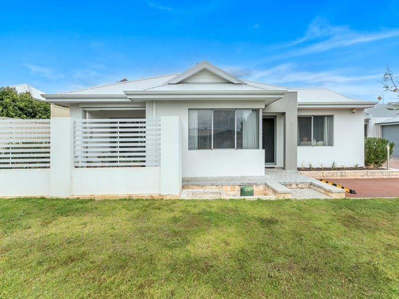 15/107 Owtram Road, Armadale