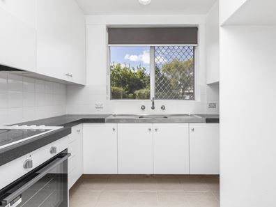 1/46-48 Rutland Avenue, Lathlain WA 6100