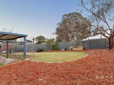 3 Barrine Gardens, South Lake WA 6164