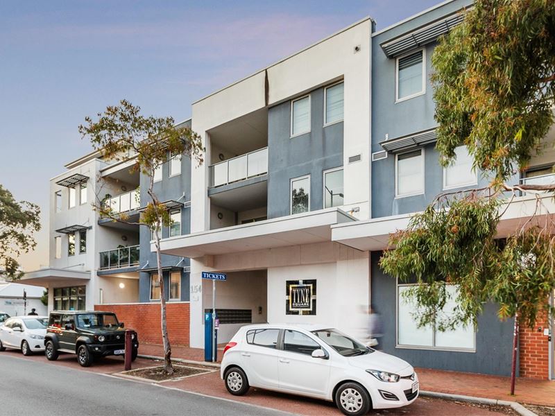 1/154 Newcastle St, Perth