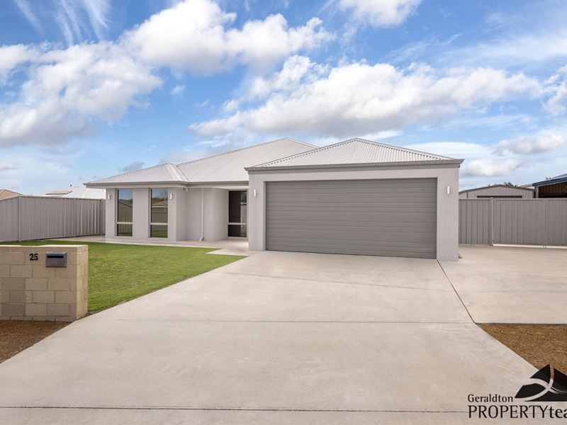25 Stillwater Avenue, Drummond Cove