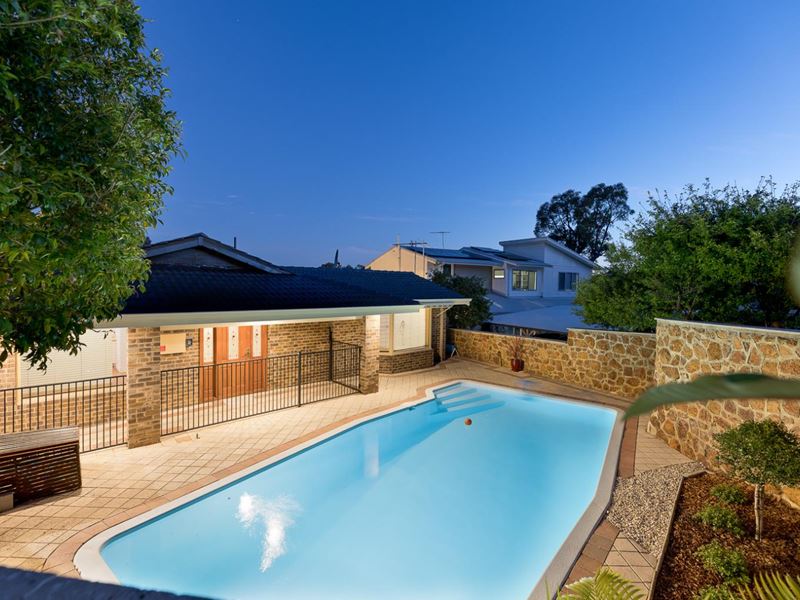 28 Langley Way, Booragoon