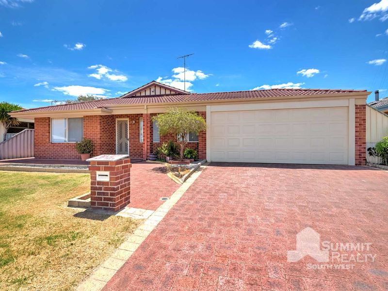 4 Clematis Lane, Glen Iris