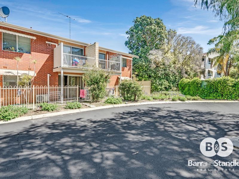 14/40 Reynolds Way, Withers