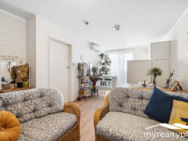 42/12 Tenth Avenue, Maylands