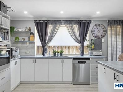 14 Madigan Way, Ellenbrook WA 6069