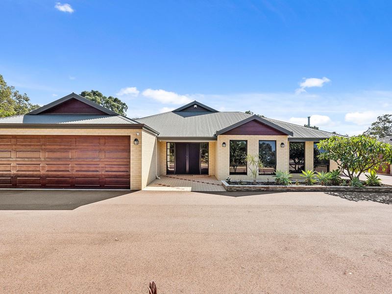 31 Silverton Crescent, Erskine
