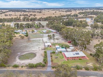 11 Coral Park Drive, North Dandalup WA 6207