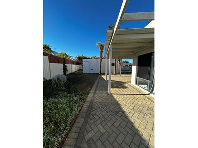 23 Caldera Close, Mindarie WA 6030