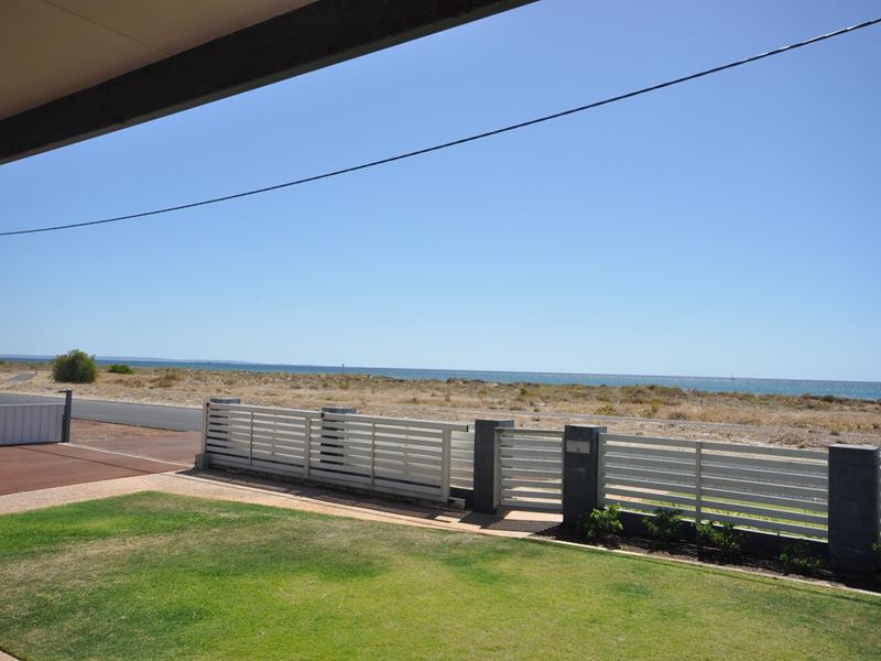 1048 Geographe Bay Road, Geographe WA 6280