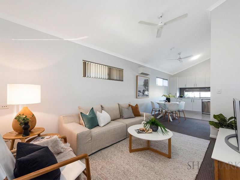 8/14 George Street, Rockingham