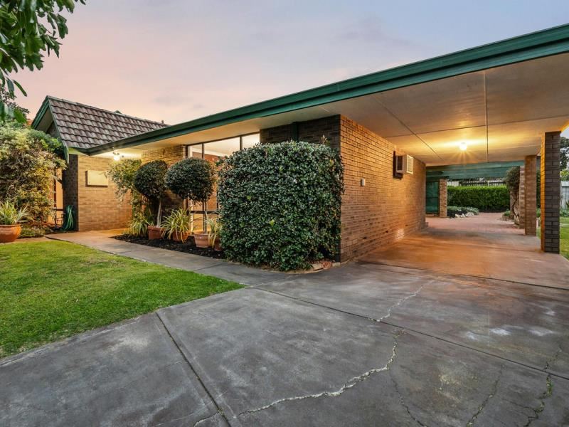 7 Bonsall Place, Carine