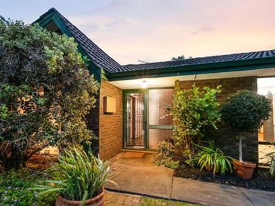 7 Bonsall Place, Carine WA 6020