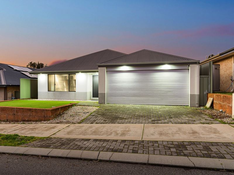 12 Ascent Fairway, Baldivis