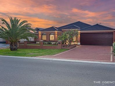 38 Hampshire Drive, Jindalee WA 6036