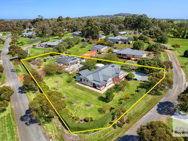 7 Manton Way, Willyung WA 6330