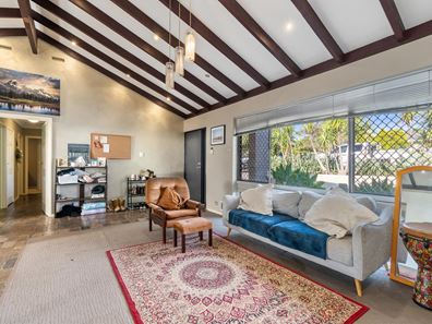 30 Burgland Drive, Girrawheen WA 6064