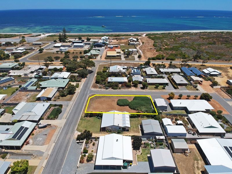 Lot 528, 2 Williams Place, Green Head WA 6514