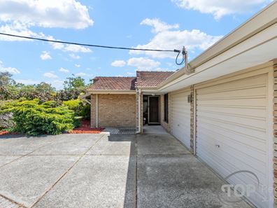 6 Carnac Close, Riverton WA 6148