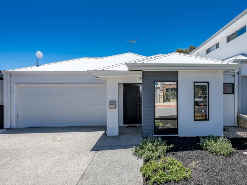 137 Cosimo Drive, Woodvale WA 6026