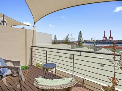 8/1A James Street, Fremantle WA 6160