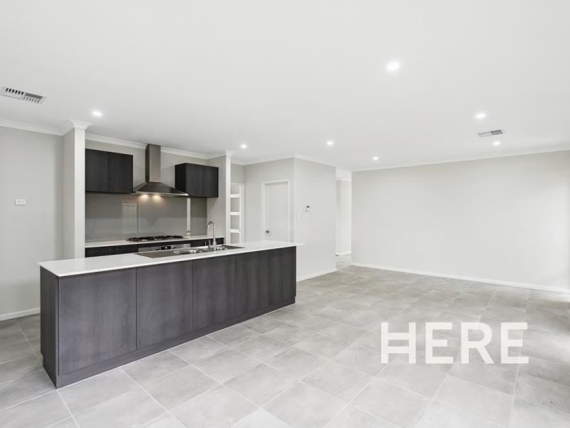 13 Treasure Road, Henley Brook WA 6055